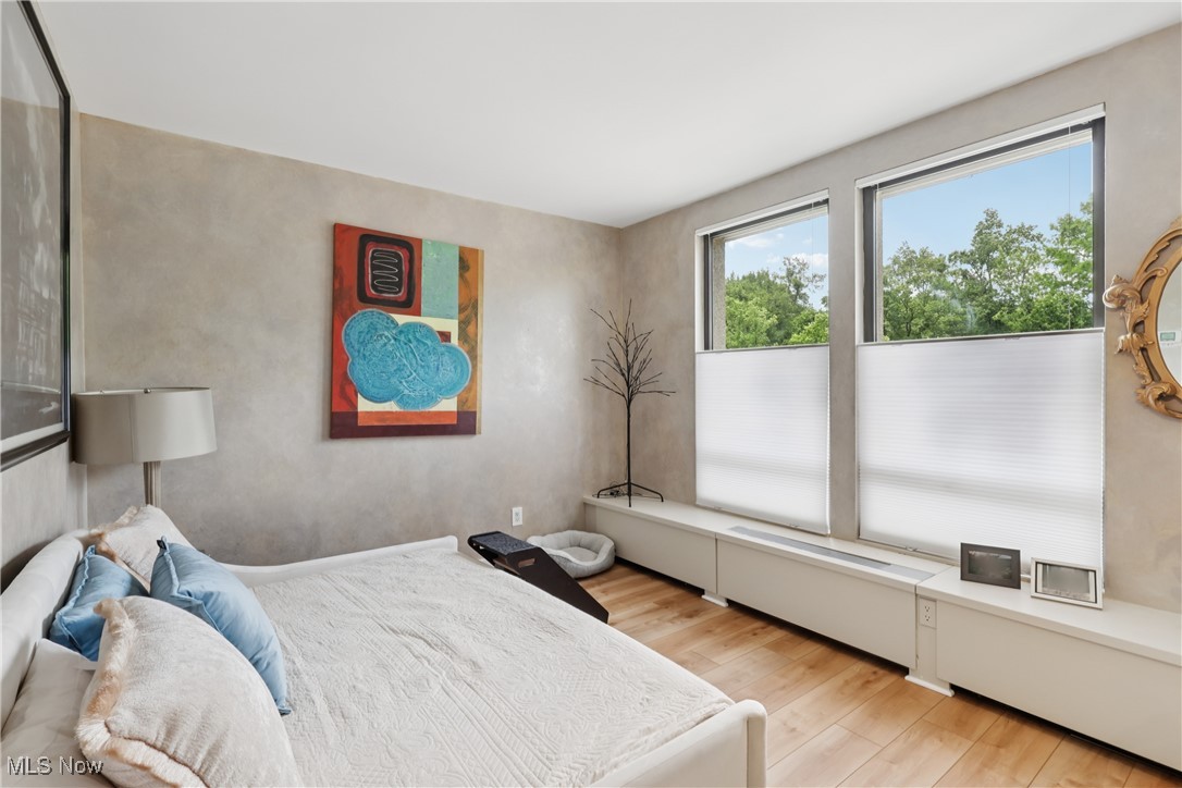 1 Bratenahl Place Bratenahl OH 44108