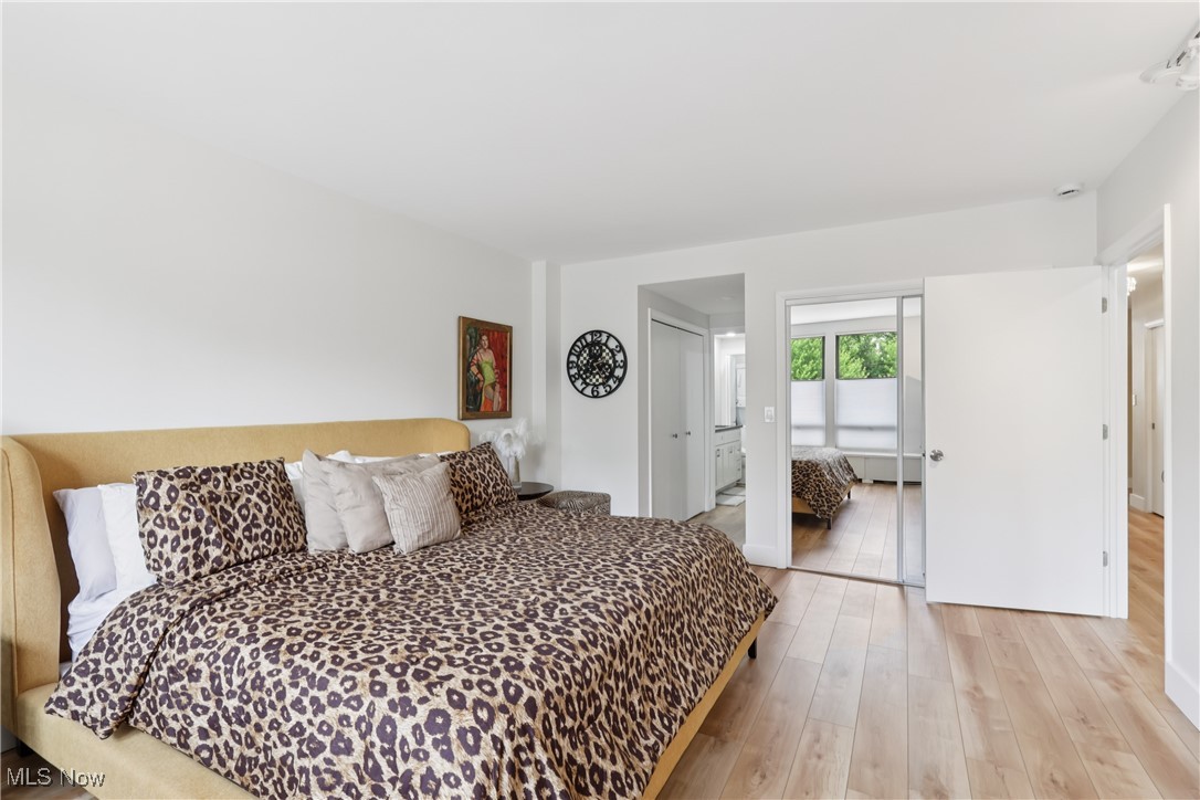 1 Bratenahl Place Bratenahl OH 44108