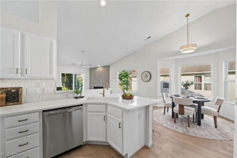 3836 Fennway Boulevard Medina OH 44256
