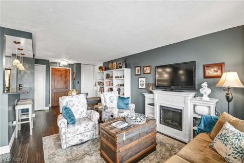 12900 Lake Avenue Lakewood OH 44107