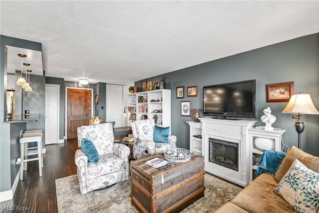 12900 Lake Avenue Lakewood OH 44107