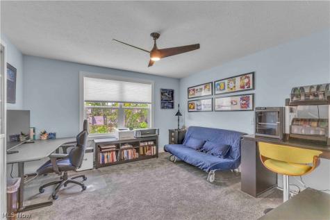 2126 Heritage Lane Westlake OH 44145