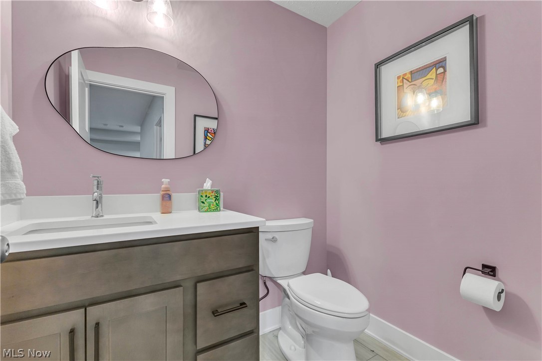 2126 Heritage Lane Westlake OH 44145