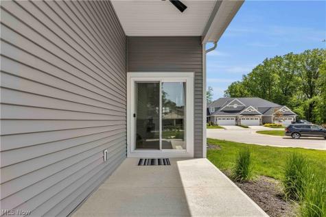 2126 Heritage Lane Westlake OH 44145