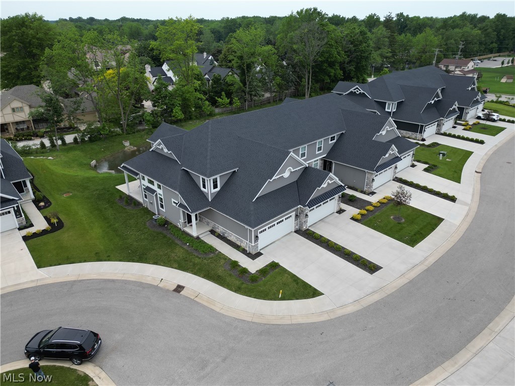 2126 Heritage Lane Westlake OH 44145