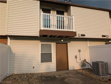 1563 Whitehall Boulevard Kent OH 44240