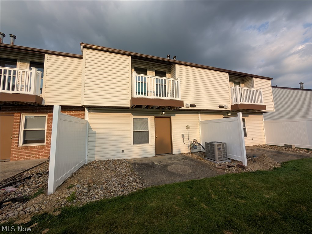 1563 Whitehall Boulevard Kent OH 44240