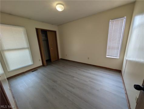 1563 Whitehall Boulevard Kent OH 44240
