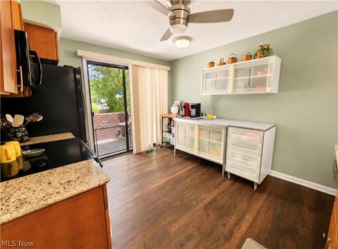 1044 Canyon View Road Sagamore Hills OH 44067