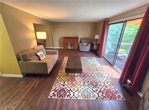 1044 Canyon View Road Sagamore Hills OH 44067