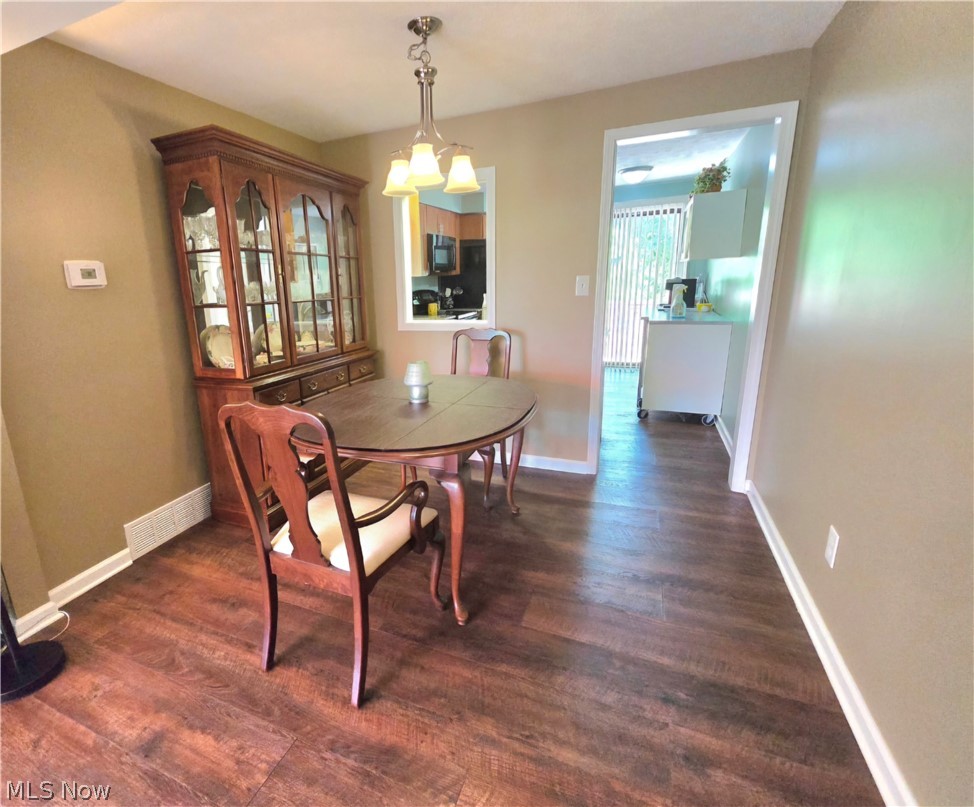 1044 Canyon View Road Sagamore Hills OH 44067