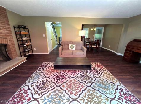 1044 Canyon View Road Sagamore Hills OH 44067