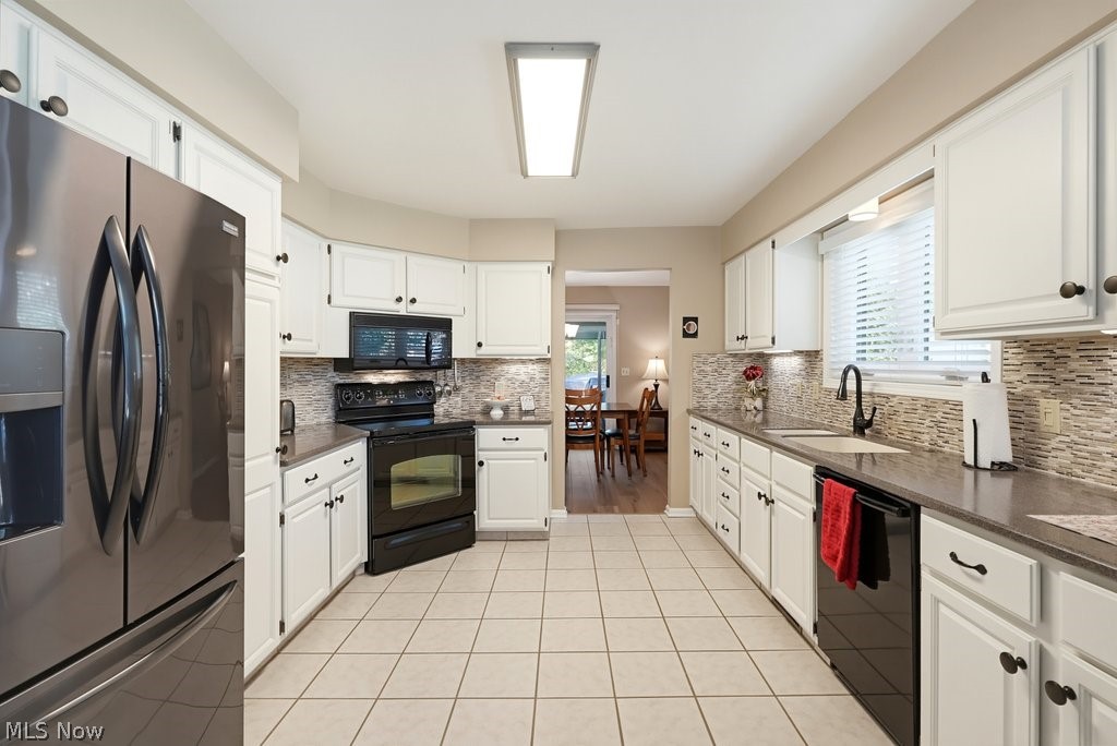 928 Hemlock Lane Sagamore Hills OH 44067
