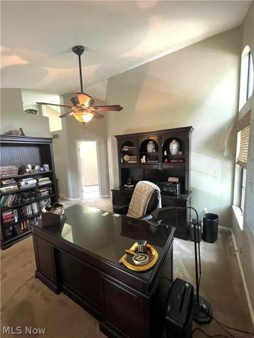 1153 Red Tail Hawk Court Youngstown OH 44512