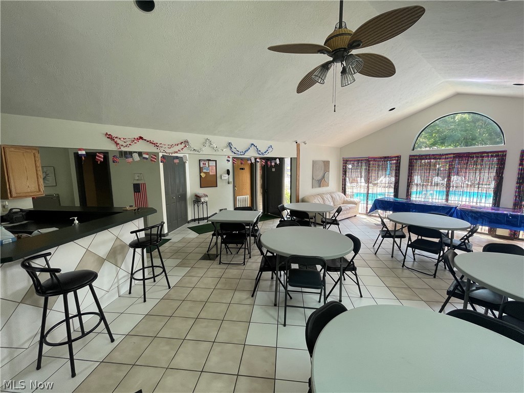 1153 Red Tail Hawk Court Youngstown OH 44512
