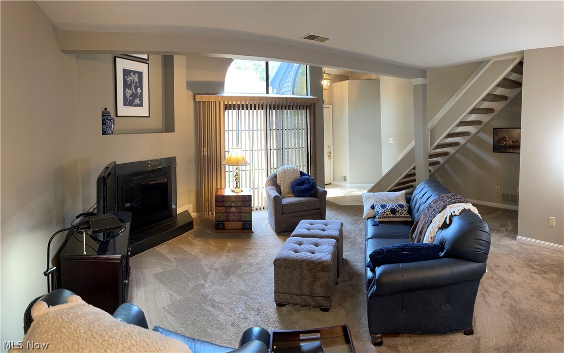 1153 Red Tail Hawk Court Youngstown OH 44512