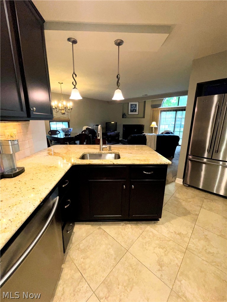 1153 Red Tail Hawk Court Youngstown OH 44512