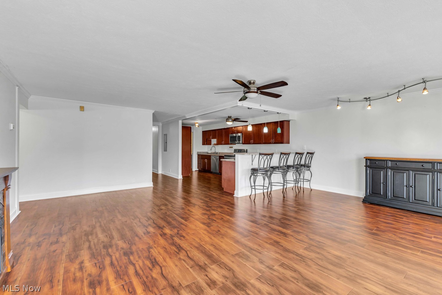22555 Center Ridge Road Rocky River OH 44116
