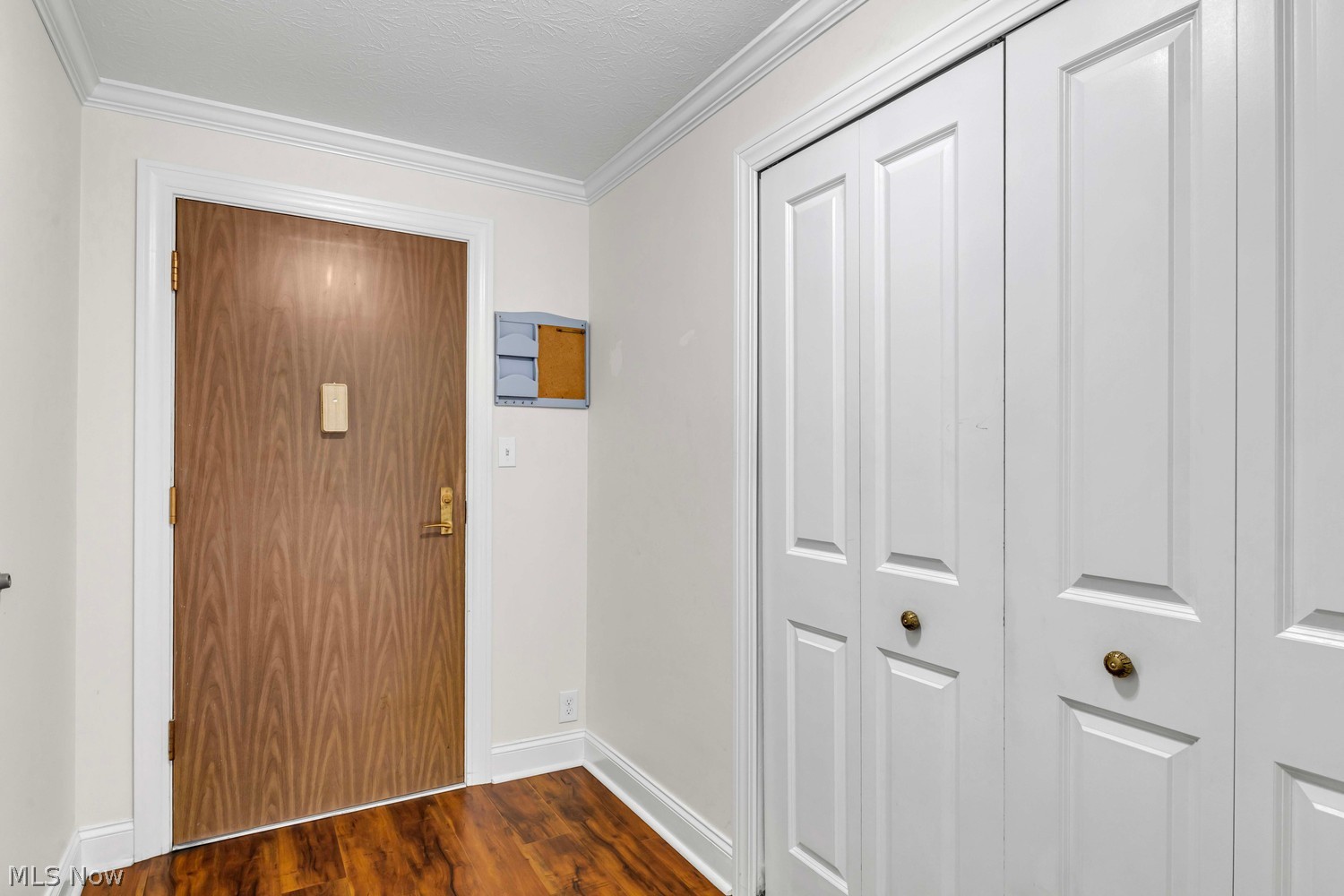 22555 Center Ridge Road Rocky River OH 44116