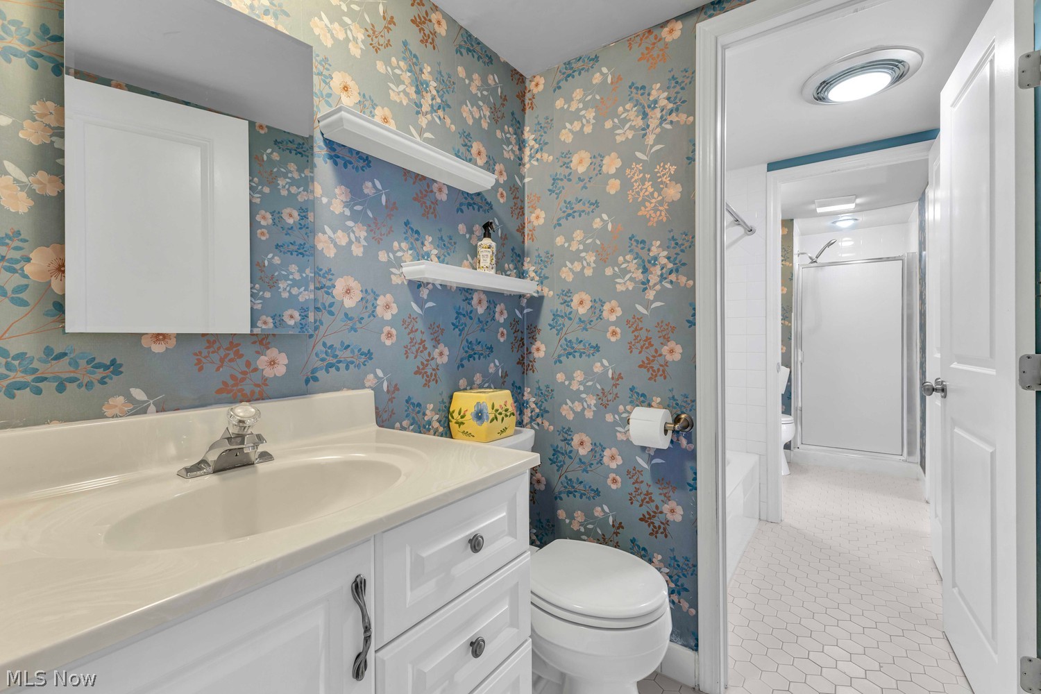 22555 Center Ridge Road Rocky River OH 44116