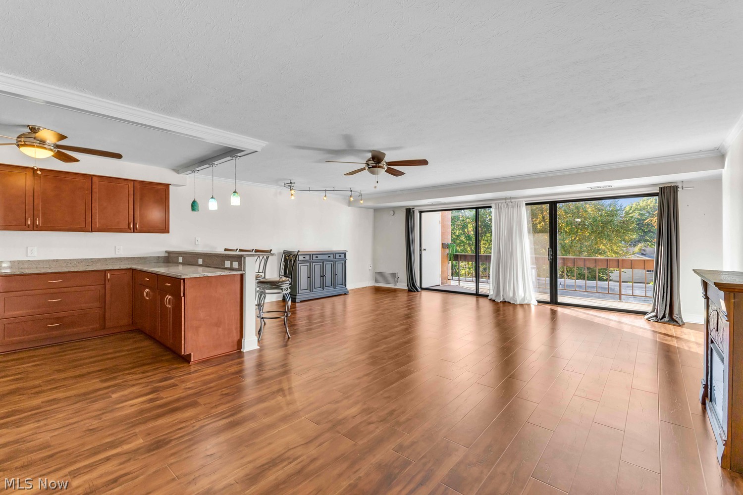 22555 Center Ridge Road Rocky River OH 44116