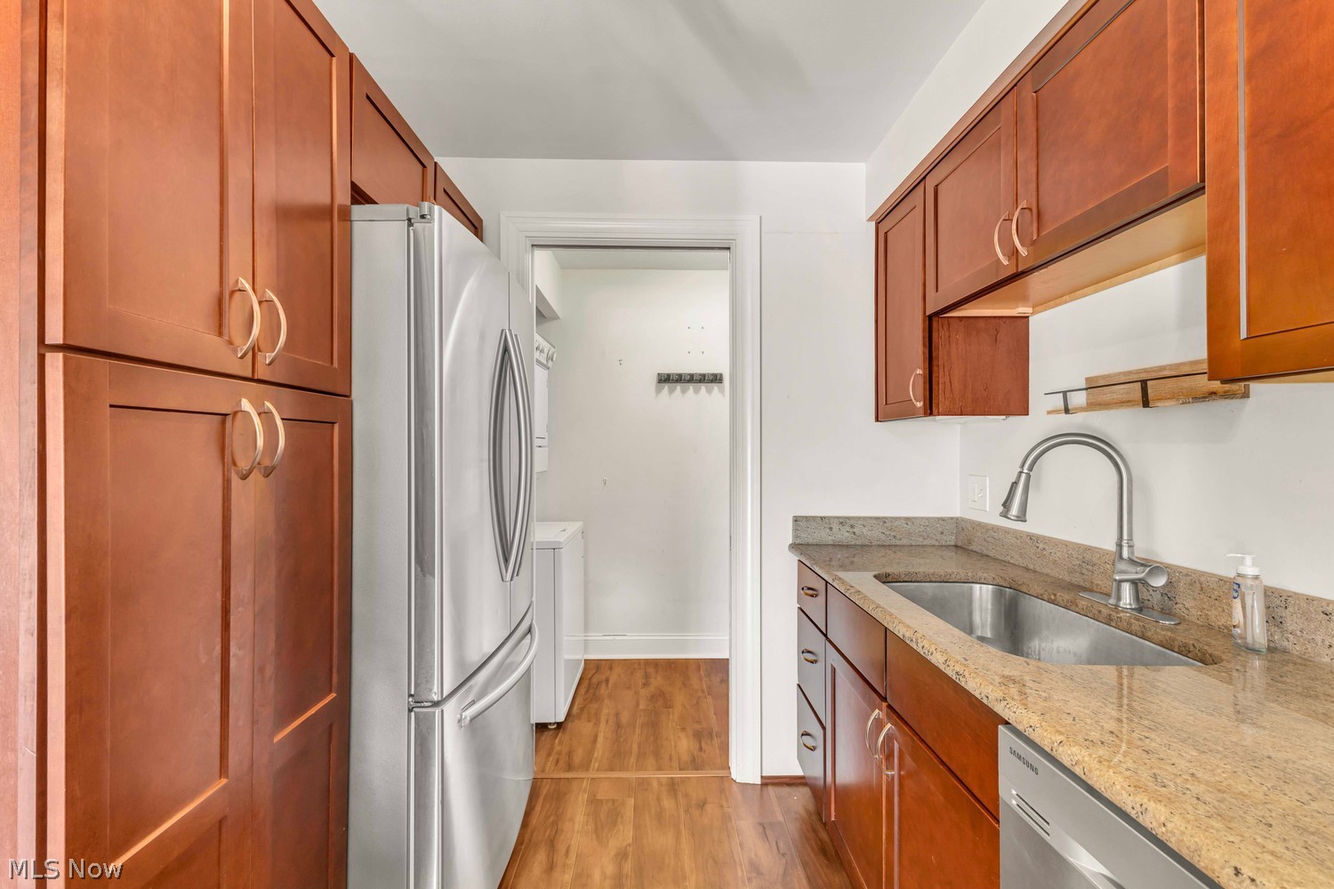 22555 Center Ridge Road Rocky River OH 44116