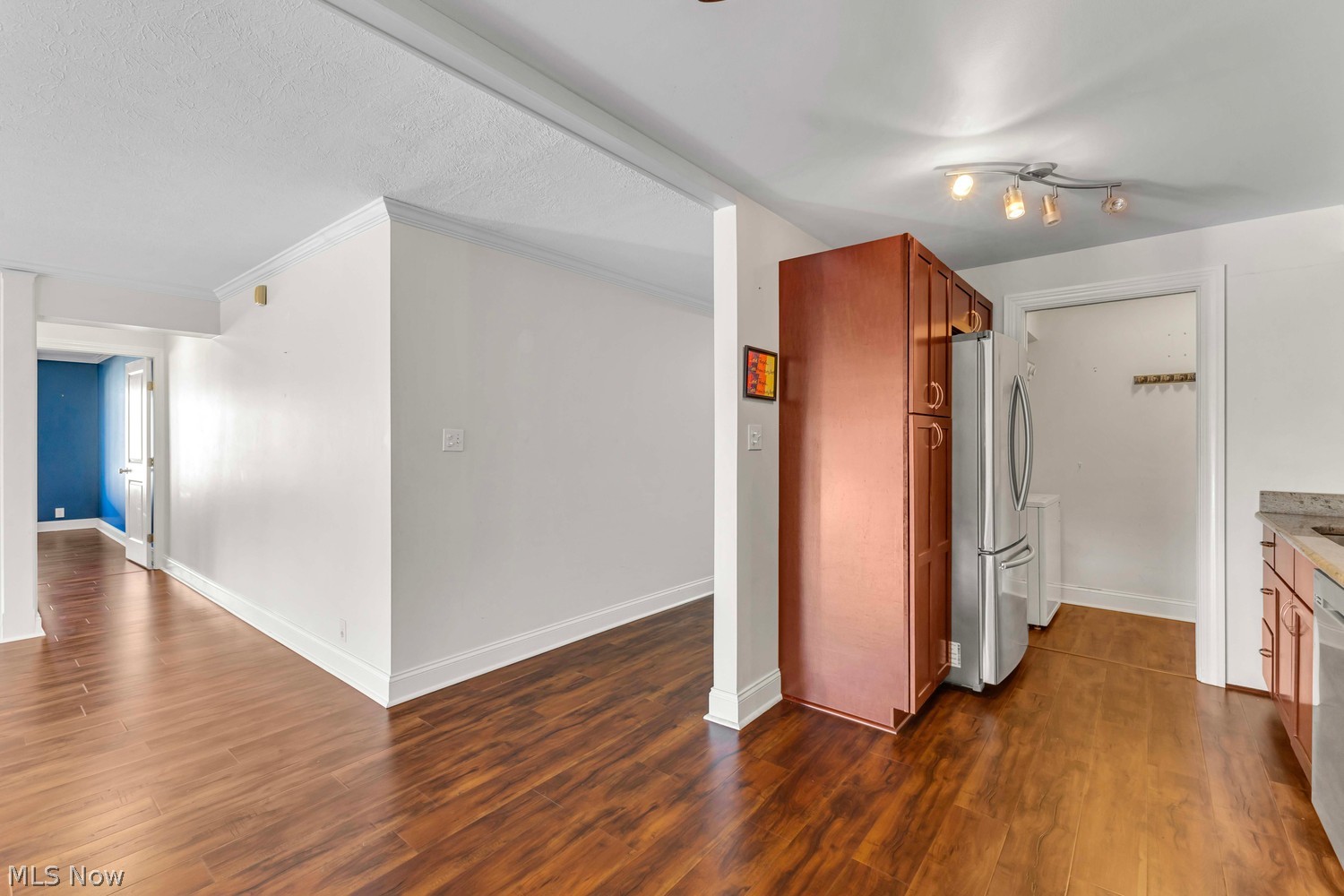 22555 Center Ridge Road Rocky River OH 44116