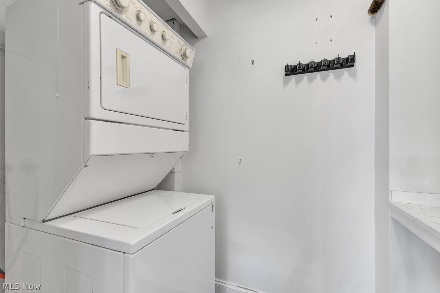 22555 Center Ridge Road Rocky River OH 44116