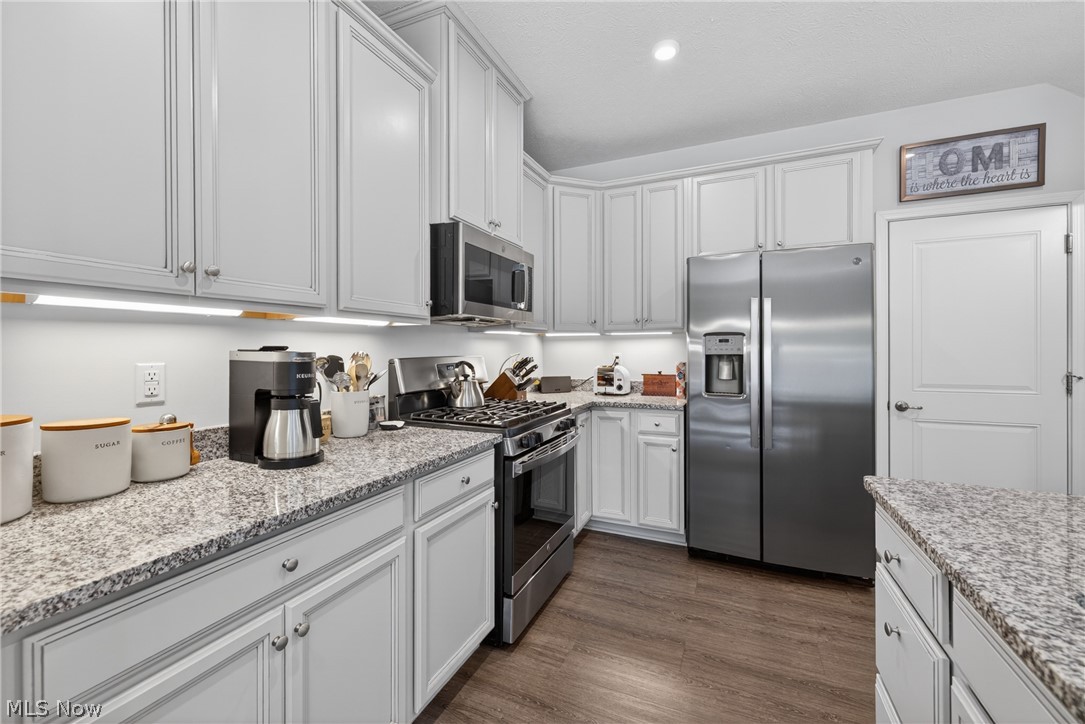 7310 Hillshire Drive Painesville OH 44077