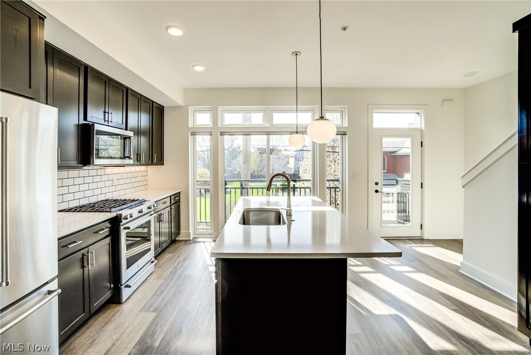 2283 W 19th Street Cleveland OH 44113
