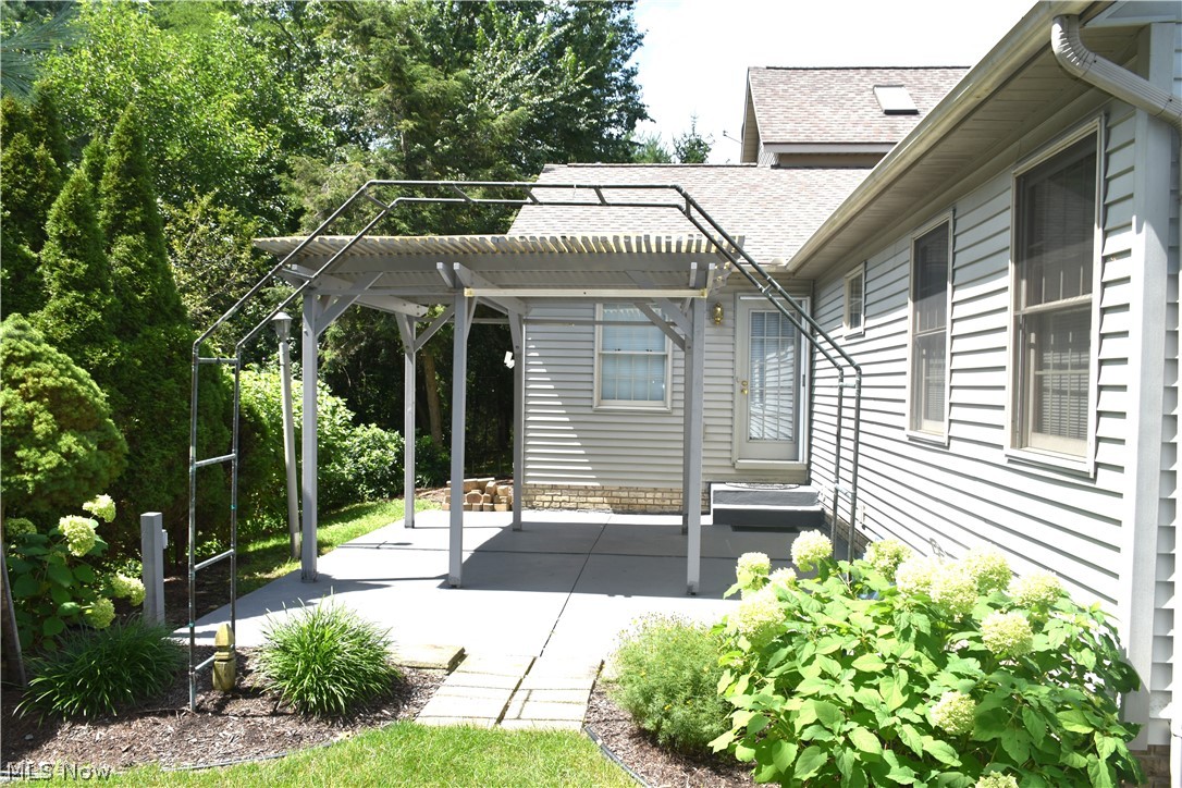 7070 NW Bentley Street NW Massillon OH 44646