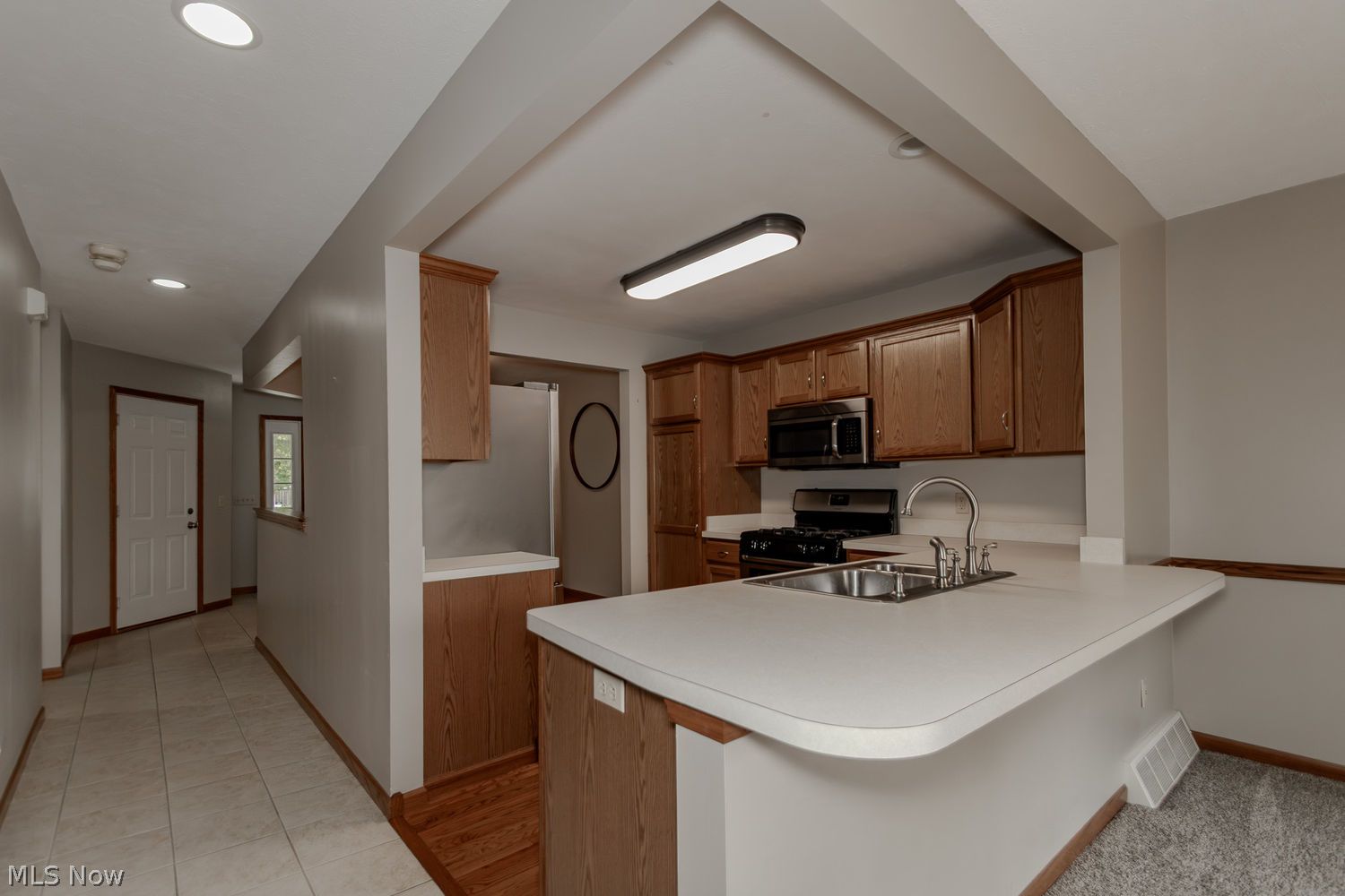 67 Sunset Cove Circle Eastlake OH 44095