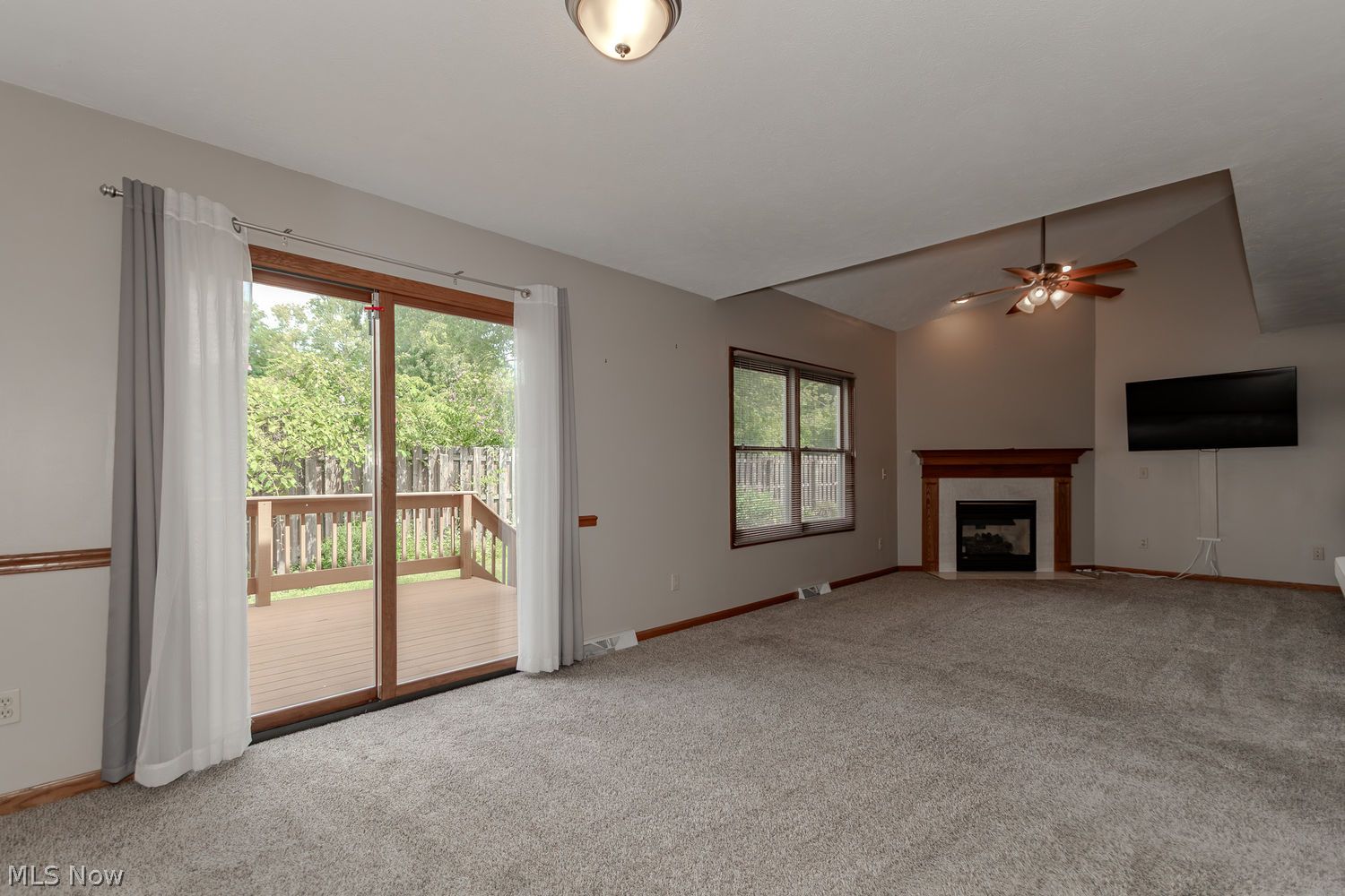 67 Sunset Cove Circle Eastlake OH 44095