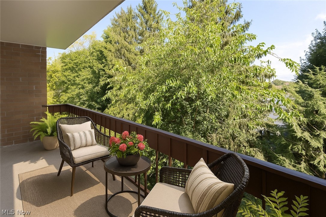 22555 Center Ridge Road Rocky River OH 44116