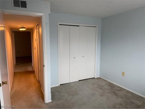 12029 Clifton Boulevard Lakewood OH 44107