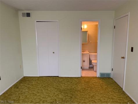 12029 Clifton Boulevard Lakewood OH 44107