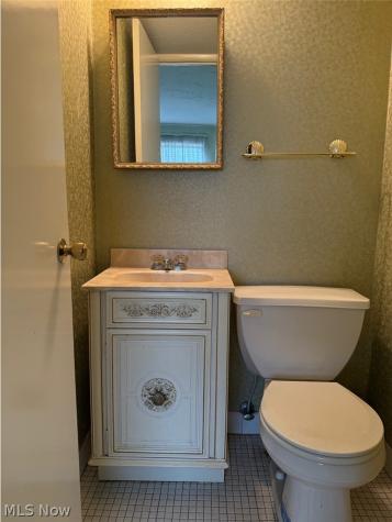 12029 Clifton Boulevard Lakewood OH 44107