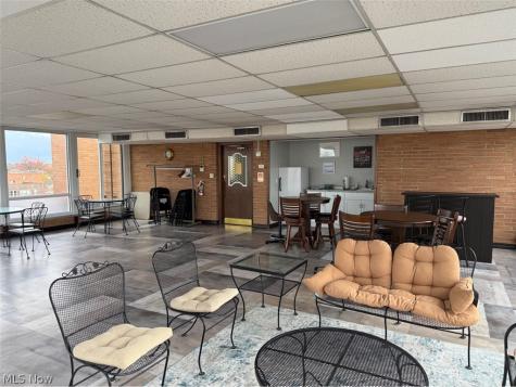 12029 Clifton Boulevard Lakewood OH 44107