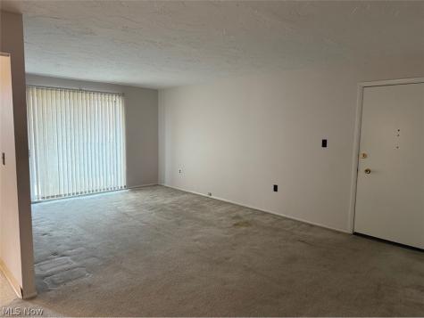 12029 Clifton Boulevard Lakewood OH 44107
