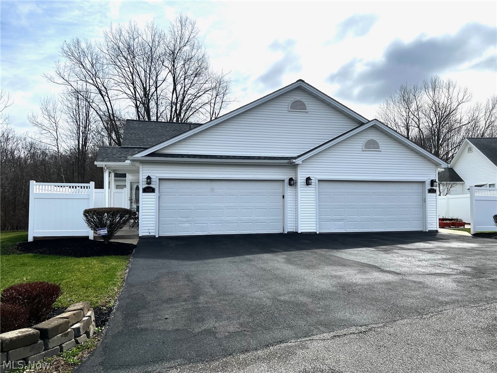 3420 Orchard Court Warren OH 44484