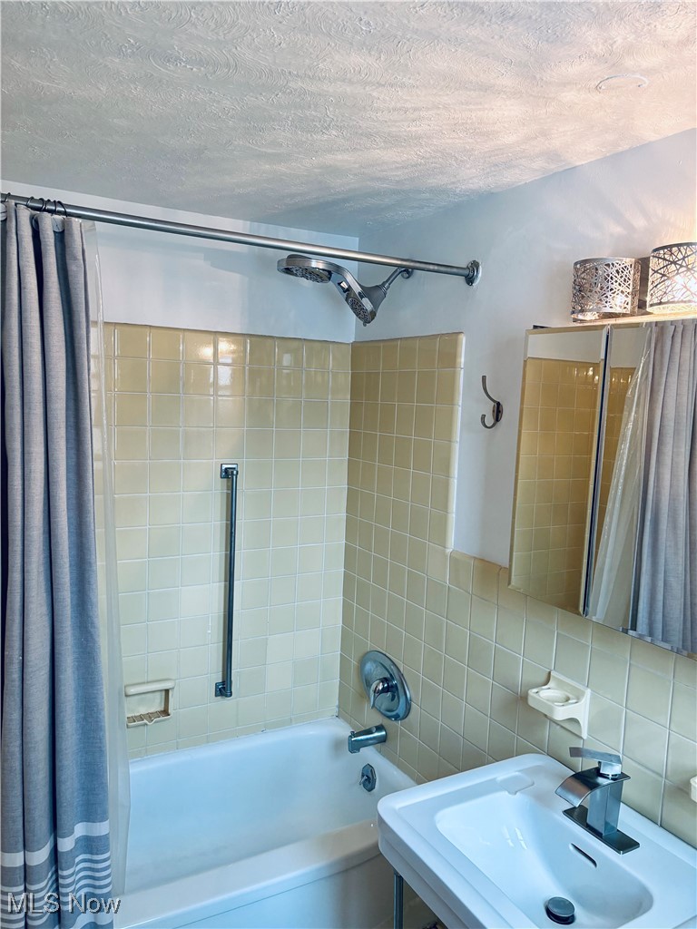 13800 Fairhill Road Shaker Heights OH 44120