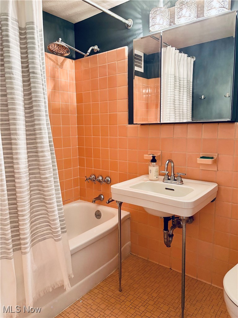 13800 Fairhill Road Shaker Heights OH 44120