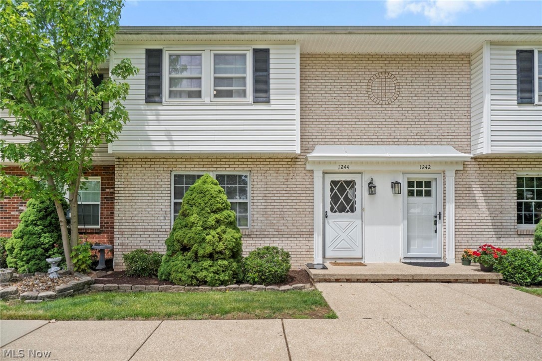1244 N Carpenter Road Brunswick OH 44212