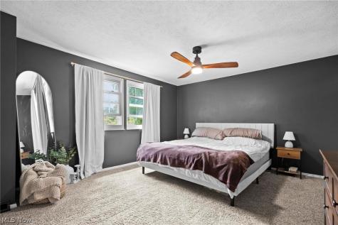 1244 N Carpenter Road Brunswick OH 44212