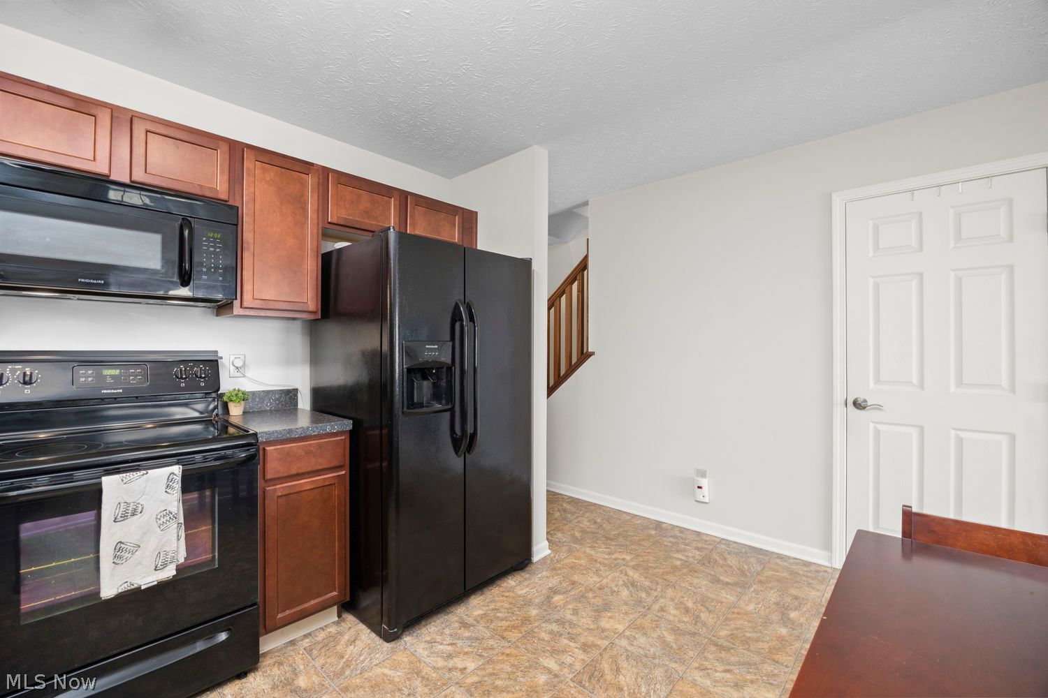 414 Rachel Lane Avon Lake OH 44012