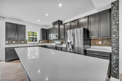 34566 Ethan Way Willoughby OH 44094