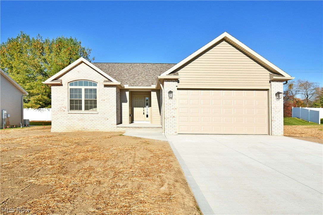 2867 Pebble Creek Court Cortland OH 44410