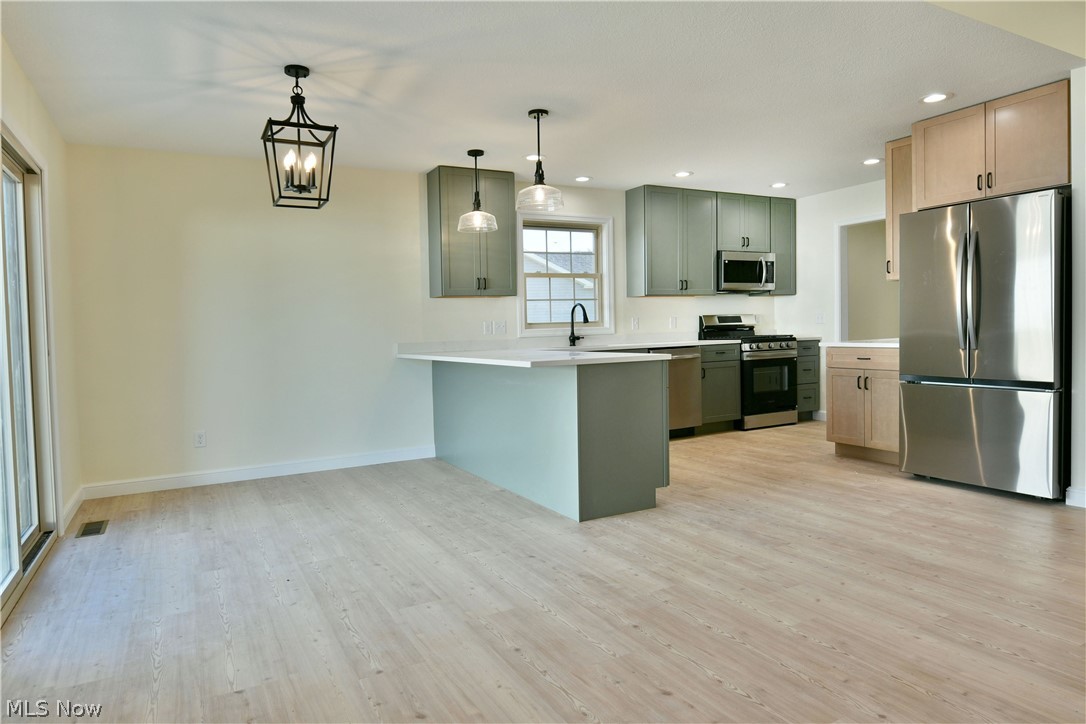 2867 Pebble Creek Court Cortland OH 44410