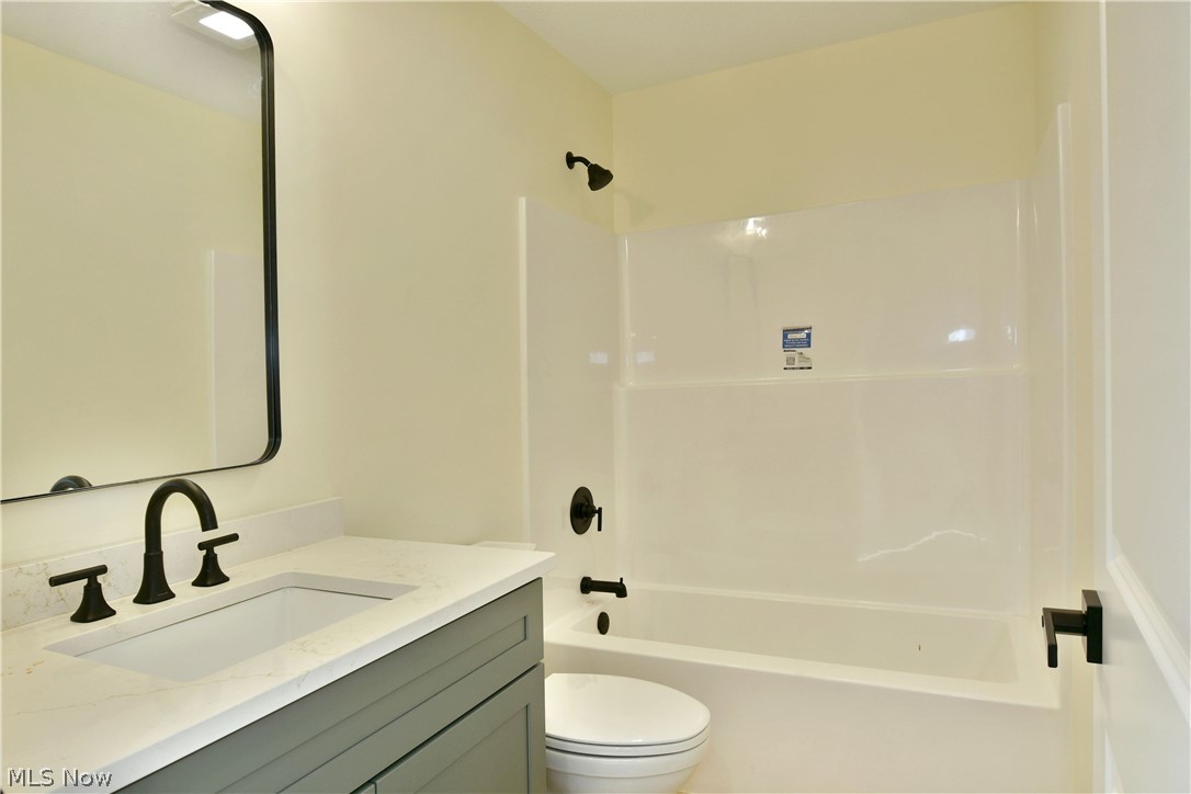 2867 Pebble Creek Court Cortland OH 44410