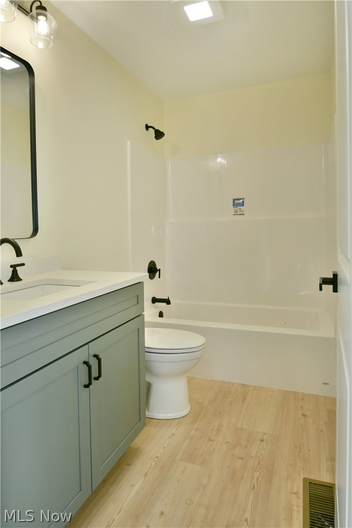 2867 Pebble Creek Court Cortland OH 44410